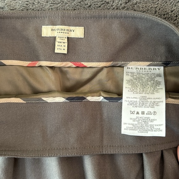 Burberry London Women US 10 Wool Skirt Khaki lined, EUC, classic FALL READY🍁 - Picture 3 of 8